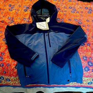 Brand new never worn, ladies medium Gore-Tex waterproof jacket